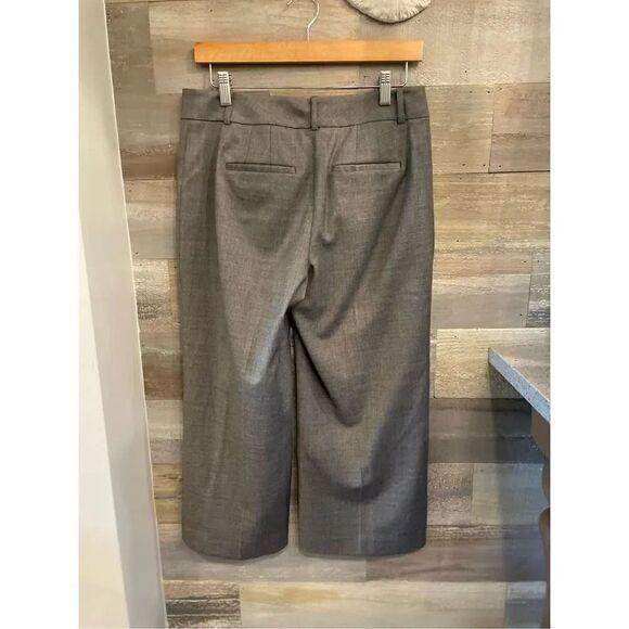 WHBM wool blend (52) 4 charcoal lined cropped wide leg pants/Capri - small black - Picture 4 of 6